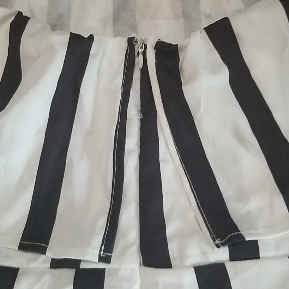 Romper - Picture 6 of 8